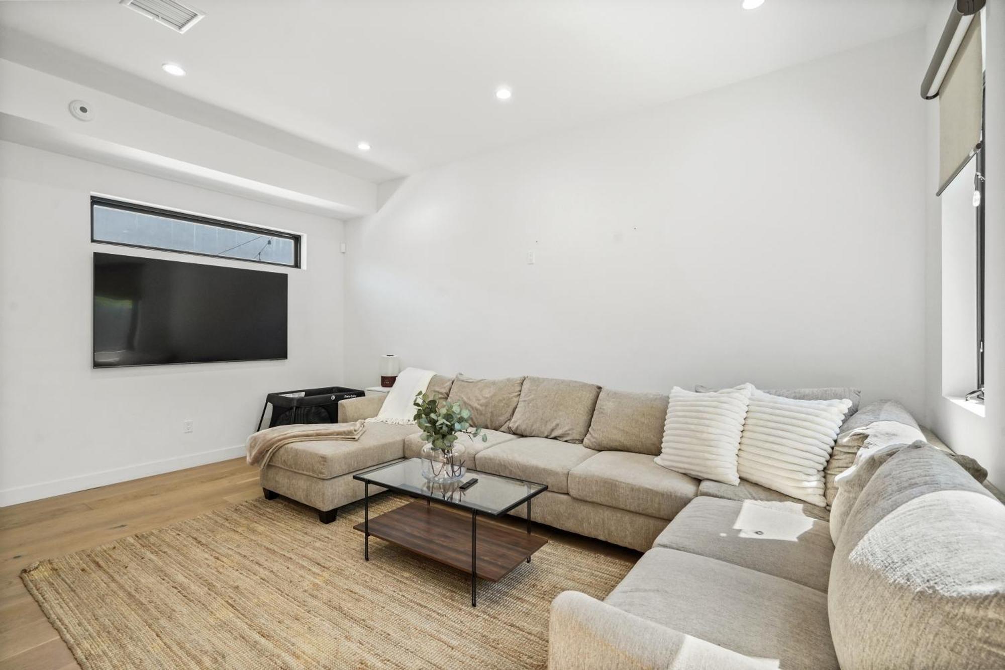 לוס אנג'לס Scandinavian 2Br, 2Bath Townhome, Pet & Kid Friendly, Free Parking, 10Min To Venice Beach! מראה חיצוני תמונה