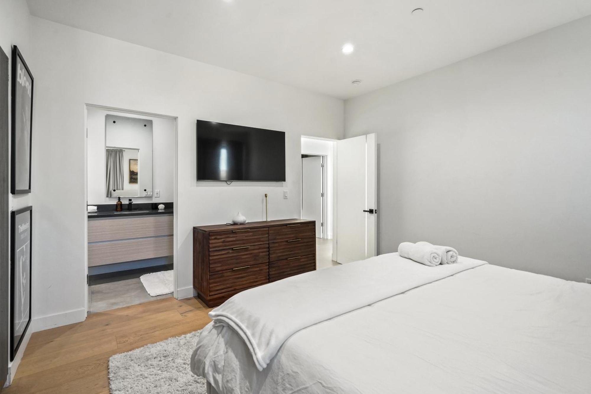 לוס אנג'לס Scandinavian 2Br, 2Bath Townhome, Pet & Kid Friendly, Free Parking, 10Min To Venice Beach! מראה חיצוני תמונה