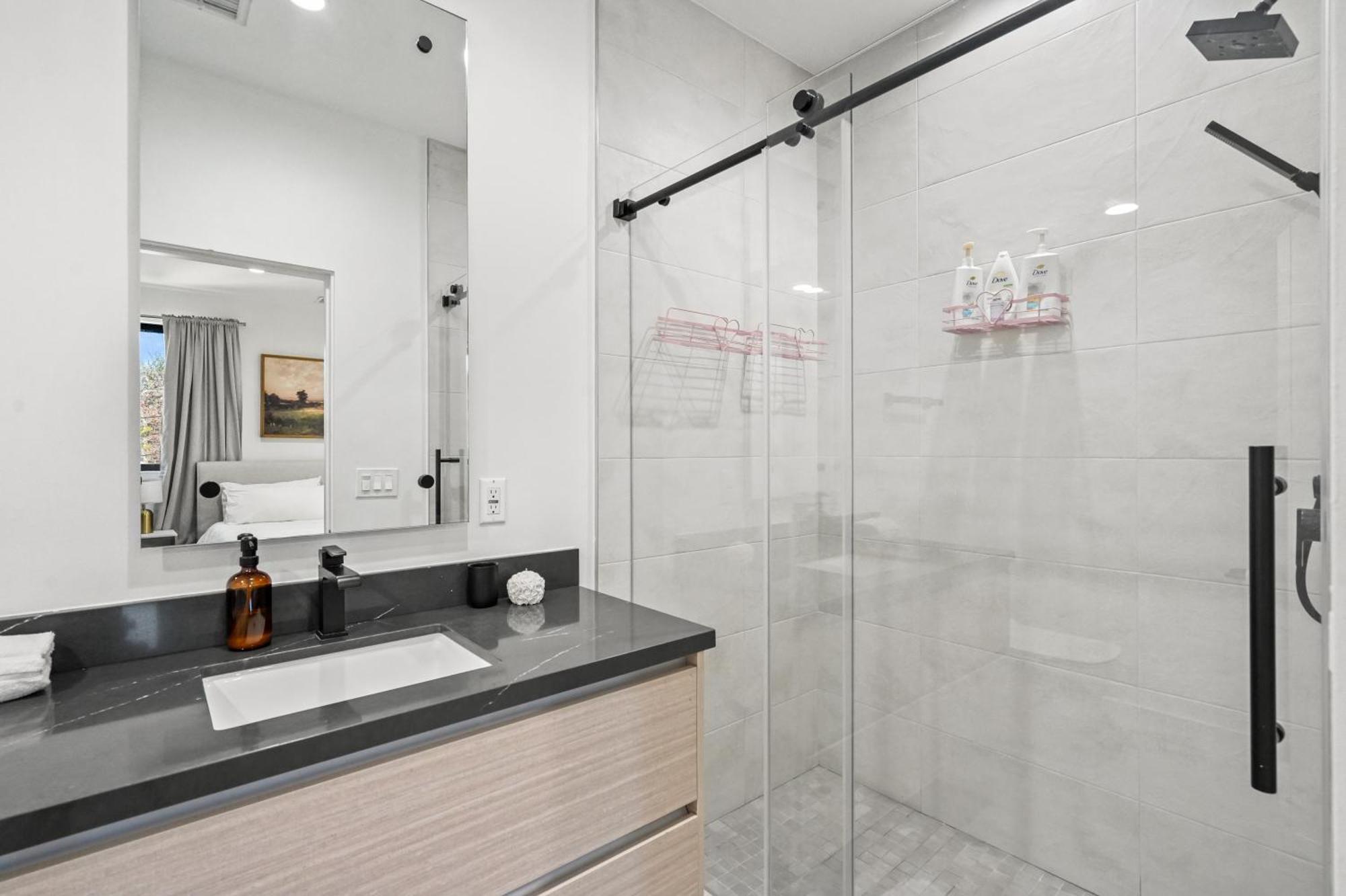 לוס אנג'לס Scandinavian 2Br, 2Bath Townhome, Pet & Kid Friendly, Free Parking, 10Min To Venice Beach! מראה חיצוני תמונה