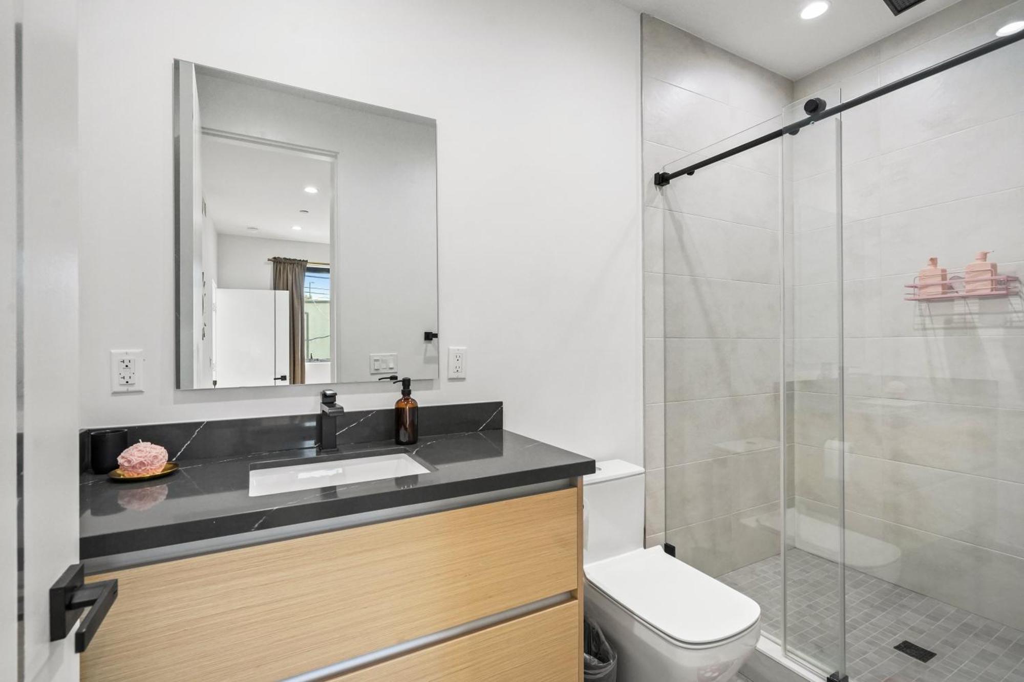 לוס אנג'לס Scandinavian 2Br, 2Bath Townhome, Pet & Kid Friendly, Free Parking, 10Min To Venice Beach! מראה חיצוני תמונה
